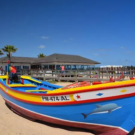 Grand Avec Terrasse Au Calme Sur Jardin Et Piscine Apartment Armação de Pêra