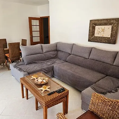 Grand Avec Terrasse Au Calme Sur Jardin Et Piscine